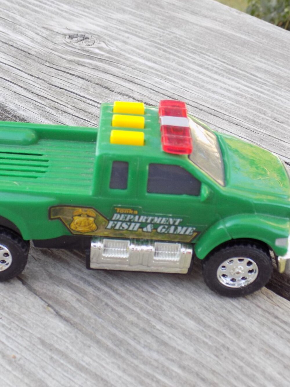 Tonka Fish Game Green Truck Lights Up Sound WORKS Electronic *